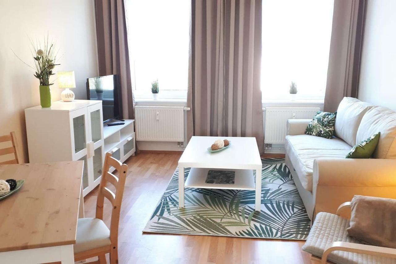 Ferienwohnung Mit Seeblick Brandenburg  Zewnętrze zdjęcie