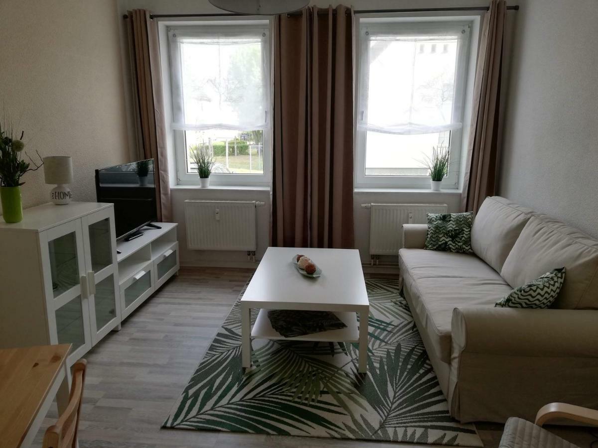 Ferienwohnung Mit Seeblick Brandenburg  Zewnętrze zdjęcie
